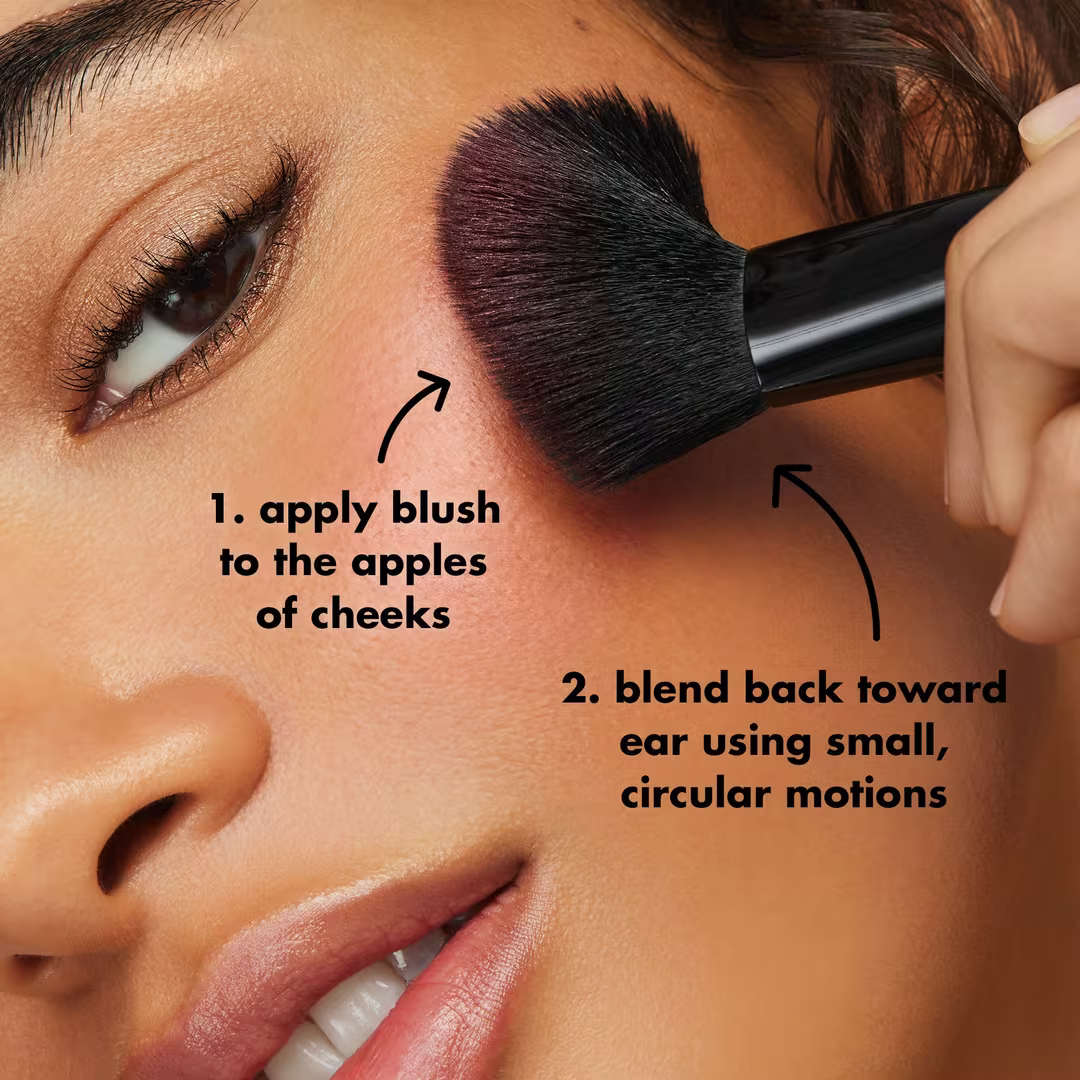 Angled Blush Brush - PREVENTA