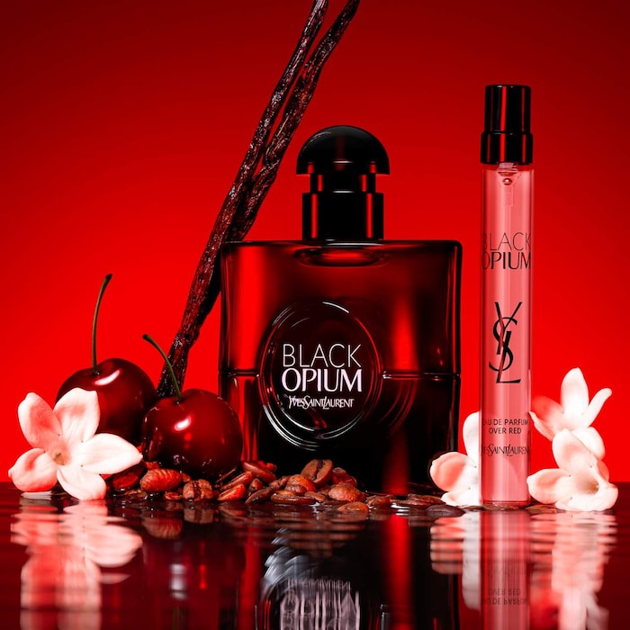 Black Opium Eau de Parfum Over Red - PREVENTA