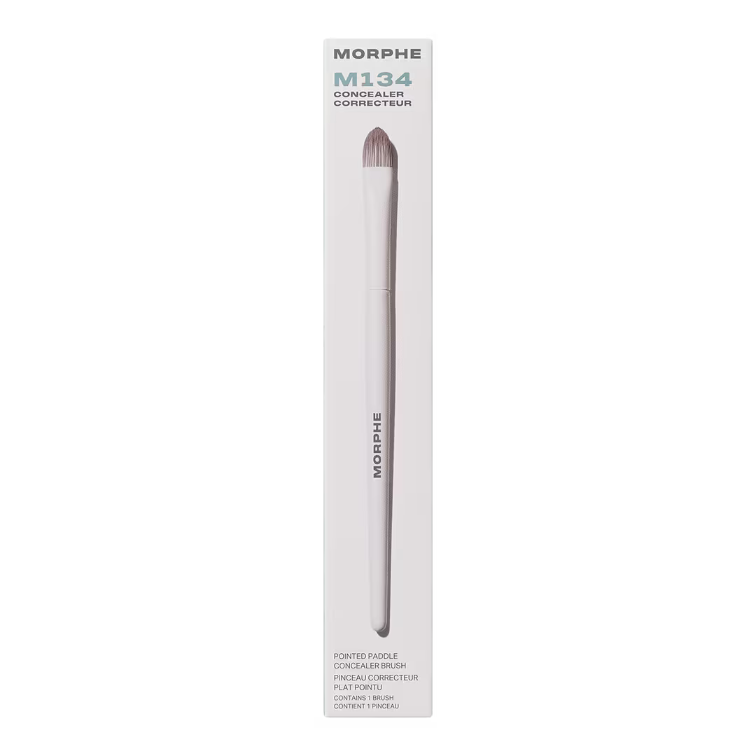 M134 Pointed Paddle Concealer Brush