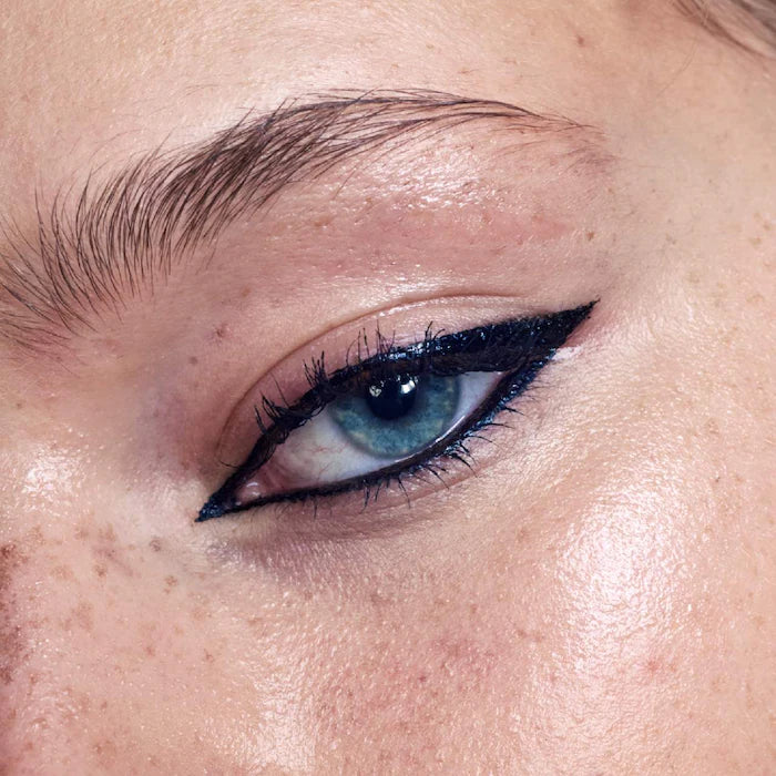 Micro Eye Liner- Precision Liquid Eye Liner - PREVENTA